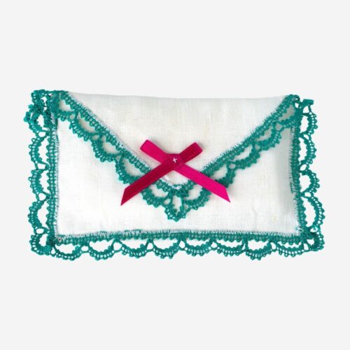 Porta pañuelos Mediterráneo en color blanco con Encaje de Camariñas turquesa | Ondas do Mar