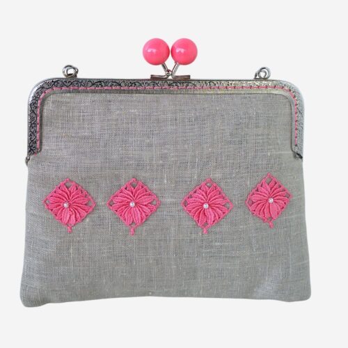 Bolso Coral, bolso con aplicaciones de Encaje de Camariñas color coral | Ondas do Mar